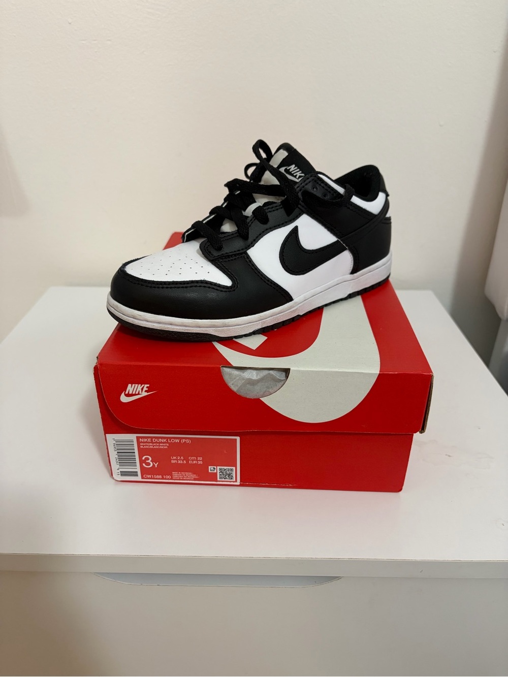Nike Kids Black and White Low-Top Sneakers
